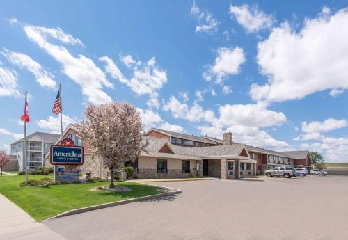 Fargo Hotel | AmericInn by Wyndham Fargo West Acres