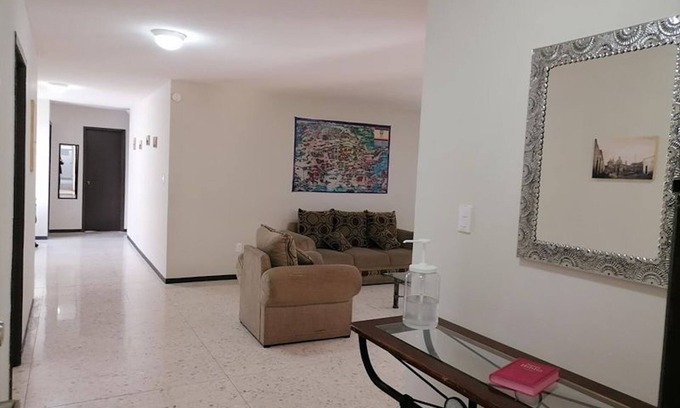 Zona 2 Extendida Apartamento | Amplio Departamento, Seguridad, Ubicación Pb