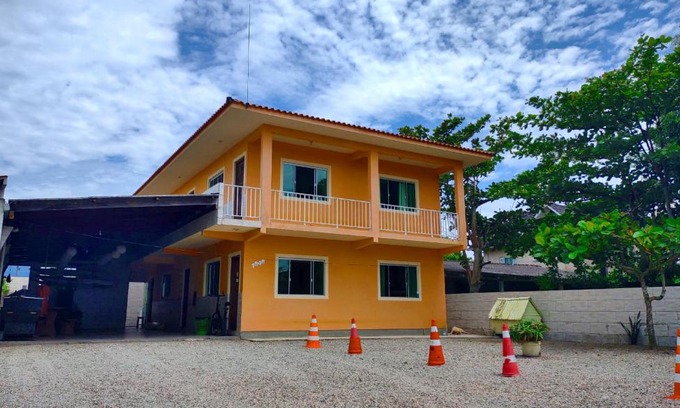 Palhoca Apartamento | Amplo Apartamento na Pinheira