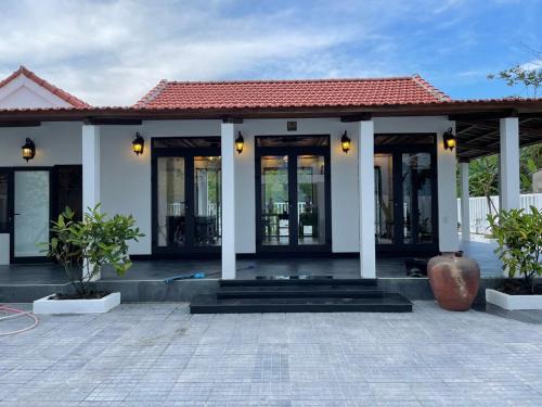 Quang Dien Casa | An homestay, biển Quảng Công Huế