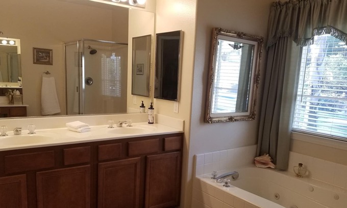 Lake Elsinore Casa | AN OASIS IN THE DESERT