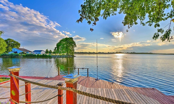 Gilford Casa | Anchors Away - Waterfront Saginaw Bay Retreat w/Boat dock & Yard!