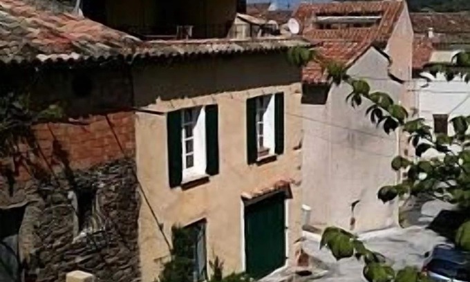 La Garde-Freinet Cabaña | Antigua casa de pueblo con excepcional terraza orientada al sur