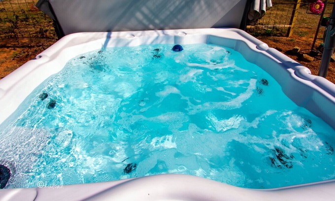 Lometa Apartamento | Andi`s Cabin at Red Bluff Guest Ranch