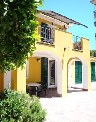 Marina di Andora Casa | Andoramare B&B