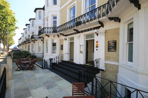 Great Yarmouth Hotel | Andover House Hotel & Restaurant - Adults only