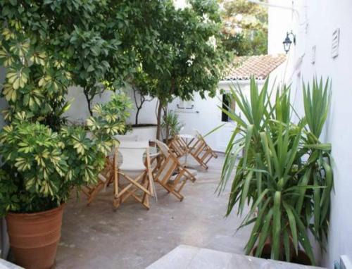 idhra Casa | Andrea Pension