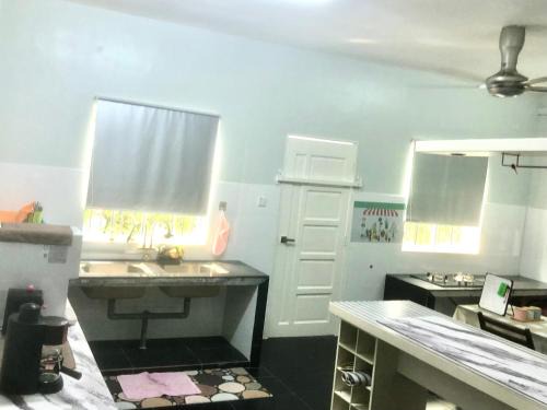 Kuala Rompin Apartamento | Ang Rest House