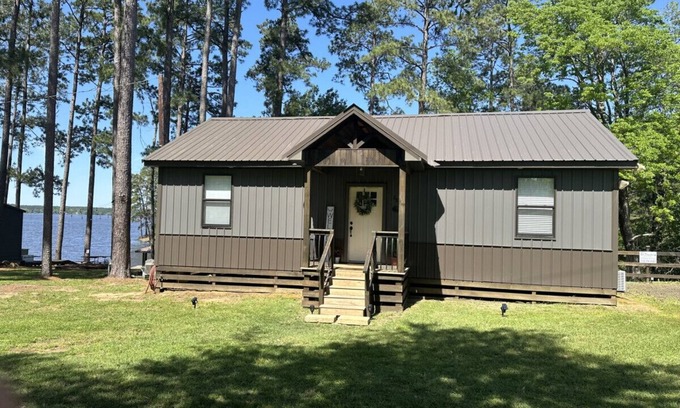 Zwolle Cabina | Angler Point Lake House Cottage