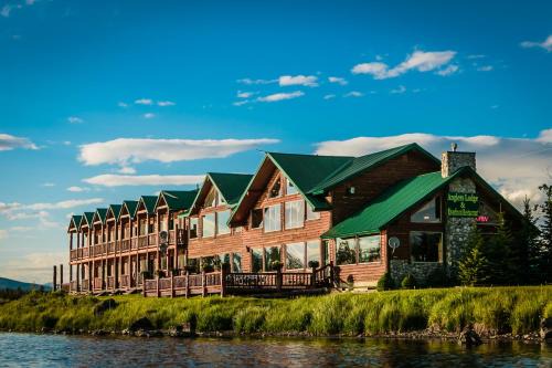 Last Chance Cabina | Angler's Lodge