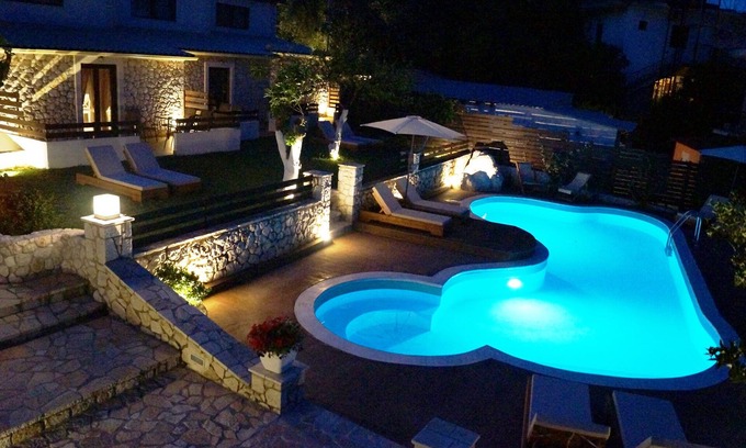Perama Casa | Anita Village