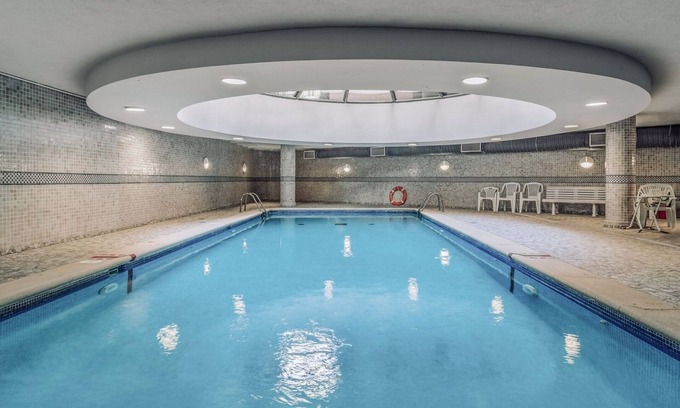 Ciudad Jardin Apartamento | Anku - 2 bedrooms and pool in Ciudad Jardín