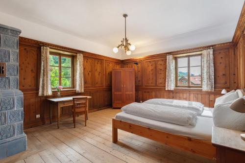 Pfalzen Apartamento | Ansitz Baumannhof Apt Erker Suite