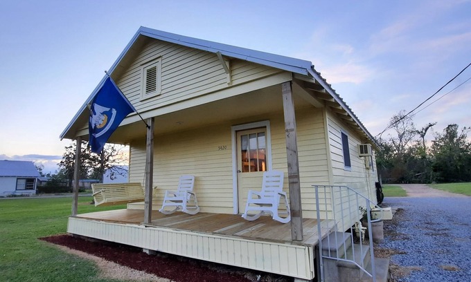 Chauvin Casa | Antebellum hogar, ubicado en el país bayou en 40 acres.