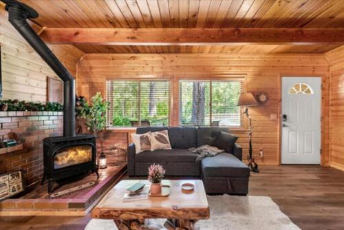Paradise Estates Casa | Antler House