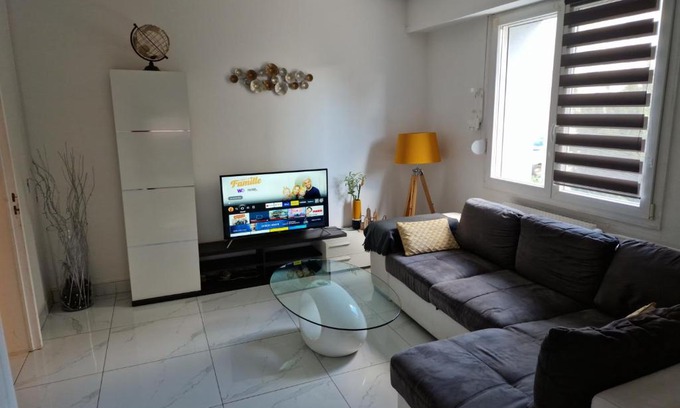 Colmar Centre Ville Apartamento | Aog prestige Le rêve Jacuzzi cinéma Sauna Privat