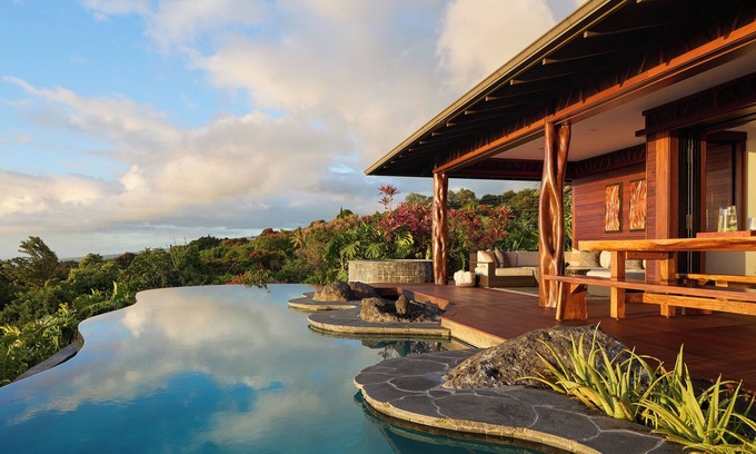 Honalo Casa | Aolani House+ Cottage | #1 AirBnb on Big Island | Condé Nast
