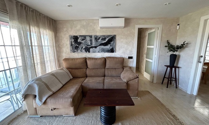 Barcelona Apartamento | Apart. con hermosas vistas al mar y salida al paseo marítimo