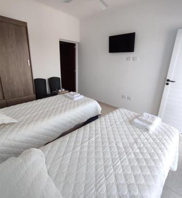 Avellaneda Hotel | Apart Costumbres Argentinas