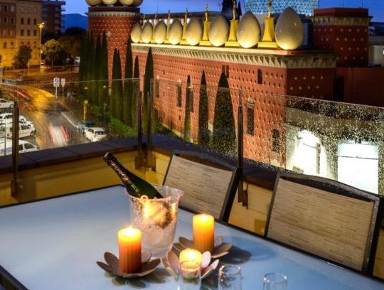 Figueres Apartamento | Apartamento ático enfrente del Museo Dalí
