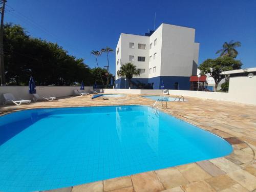 Pontal de Santa Marina Apartamento | Apartamento com piscina à 1km da praia