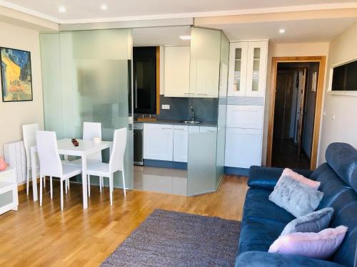 Sabaris Apartamento | Apartamento con piscina y terraza al lado de la playa