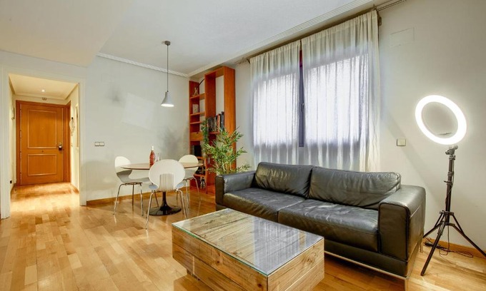 Vallehermoso Apartamento | Apartamento en Chamberí con piscina - Lovely apartment in the City Center with swimming pool