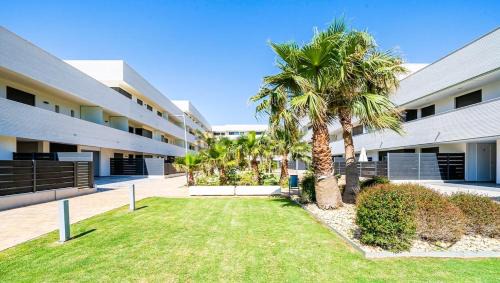 Roques Daurades Apartamento | Apartamento en la playa con vistas al mar