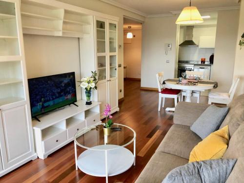 La Corredoria y Ventanielles Apartamento | Apartamento Europa Jardin
