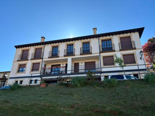 Vinuesa Apartamento | Apartamento Mirador del Pantano 1