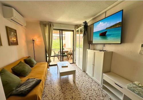 Mil Palmeras Apartamento | Apartamento Sun & Playa 242
