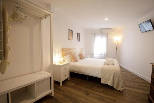 La Trinidad-San Juan y Todos los Santos Apartamento | Apartamentos El balcón de la Trinidad Córdoba - GREAT LOCATION
