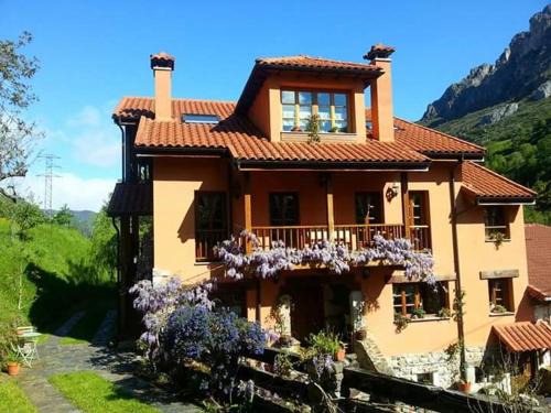 Somiedo Apartamento | Apartamentos Rurales Buenamadre