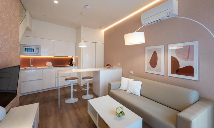 Quintanaduenas Apartamento | APARTAMENTOS TURISTICOS QUINTA LA PLAZA