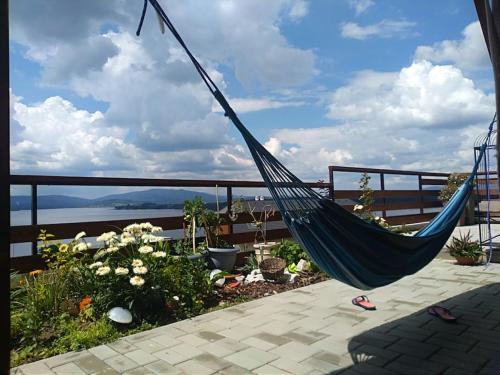 Frymburk Apartamento | Apartmán s terasou a výhledem na jezero Lipno