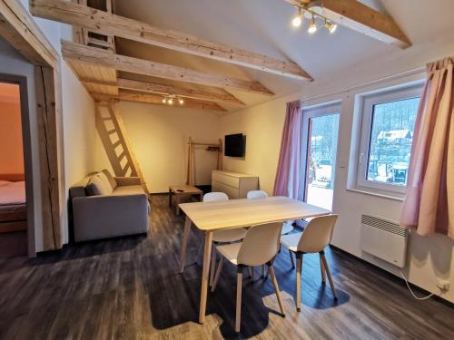Loucna nad Desnou Apartamento | Apartmány Ski areal Kareš