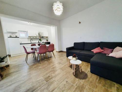 Razanac Apartamento | Apartman Školj