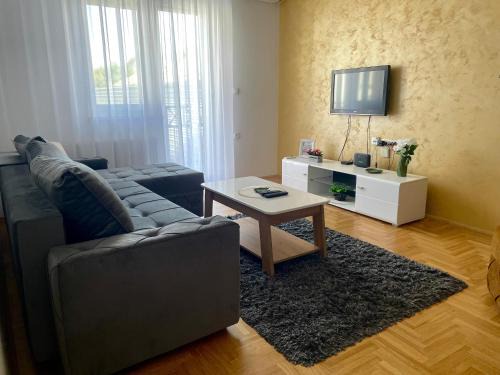 Sombor Apartamento | Apartman Bella