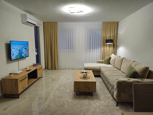 Sanski-Most Apartamento | Apartman devet rijeka