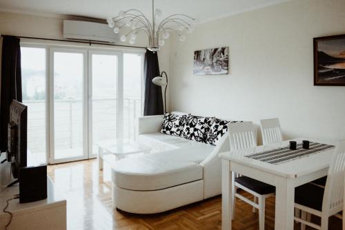 Gornja Toplica Apartamento | Apartman Hana