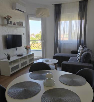 Palic Apartamento | Apartman Lola Palić II