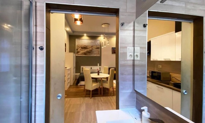 Terezvaros Apartamento | Apartman Opera