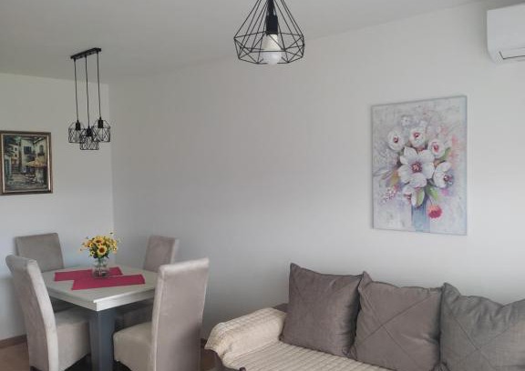 Nis Apartamento | Apartman Petra