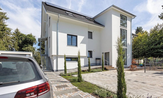 Rielasingen-Worblingen Apartamento | Apartamento 'Studio Im Grünen Und Bodenseenähe' con jardín privado y Wi-Fi