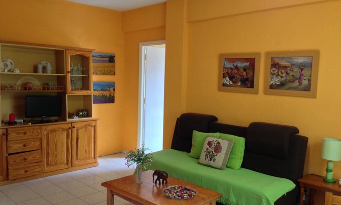 Santa Cruz de la Palma Apartamento | Apartamento El Puente, moderno, céntrico, luminoso situado en la zona comercial