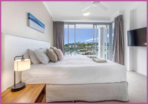 South Townsville Apartamento | Apartment 1102 | 11th Floor River & Stadium Views