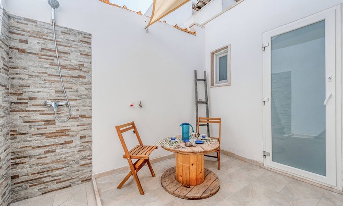 Torre San Gennaro Apartamento | Apartment '2' with Private Terrace and Air Conditioning
