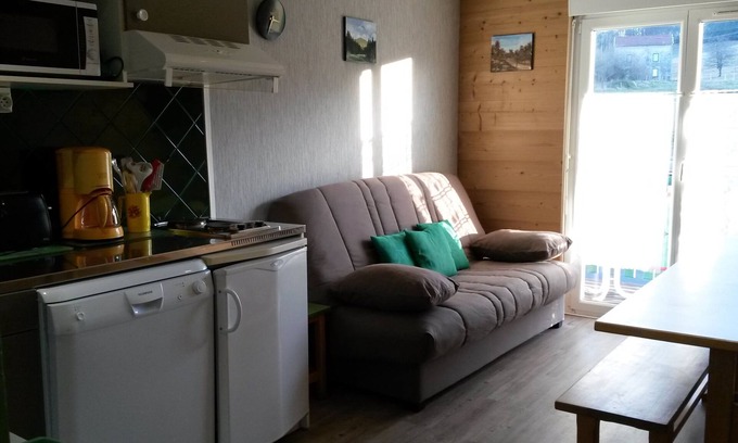 Girmont-Val-d'Ajol Apartamento | Apartamento-Confortable-Baño privado con ducha-Vista al campo
