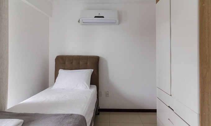 Braga Apartamento | Apartment 500m From the Beach Cabo Frio-rj Efr0104