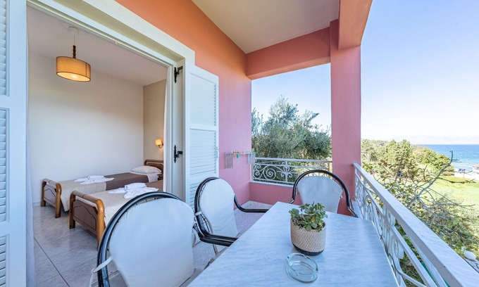 Astrakeri Apartamento | Apartamento '9' con vistas al mar, Wi-Fi y aire acondicionado